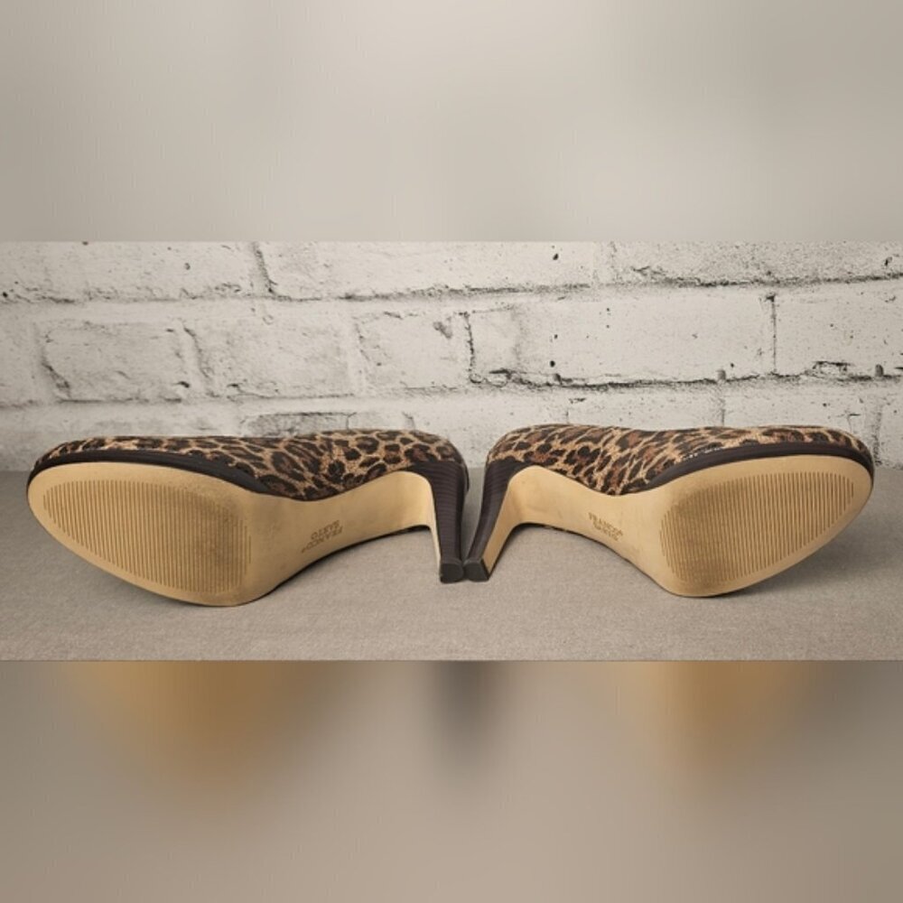Franco Sarto Leopard Print Round Toe Classic Heels Pumps Size 8M - Picture 10 of 11